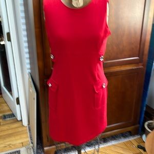 Red sleeveless dress